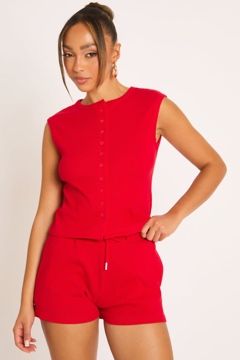 Rode Loungewear Set Zita - Knopslot Top en Shorts