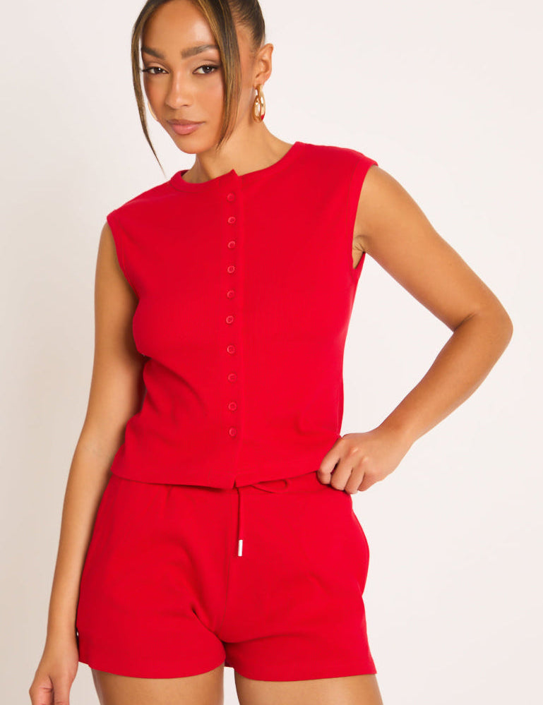 Rode Loungewear Set Zita - Knopslot Top en Shorts