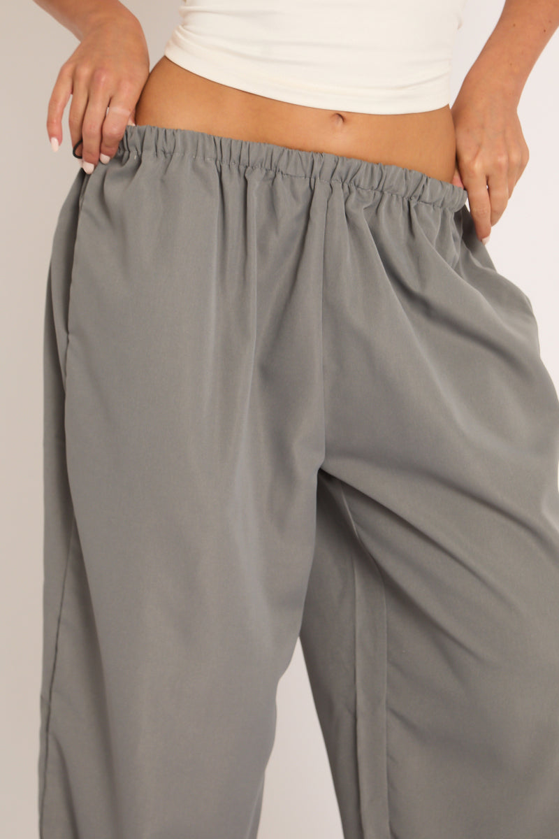 Grijze Parachute Broek Wijde Pijp Lily