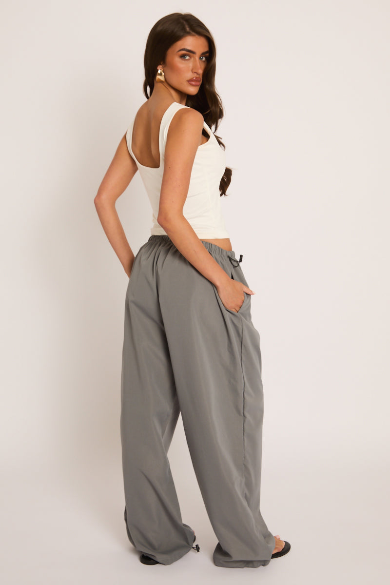 Grijze Parachute Broek Wijde Pijp Lily