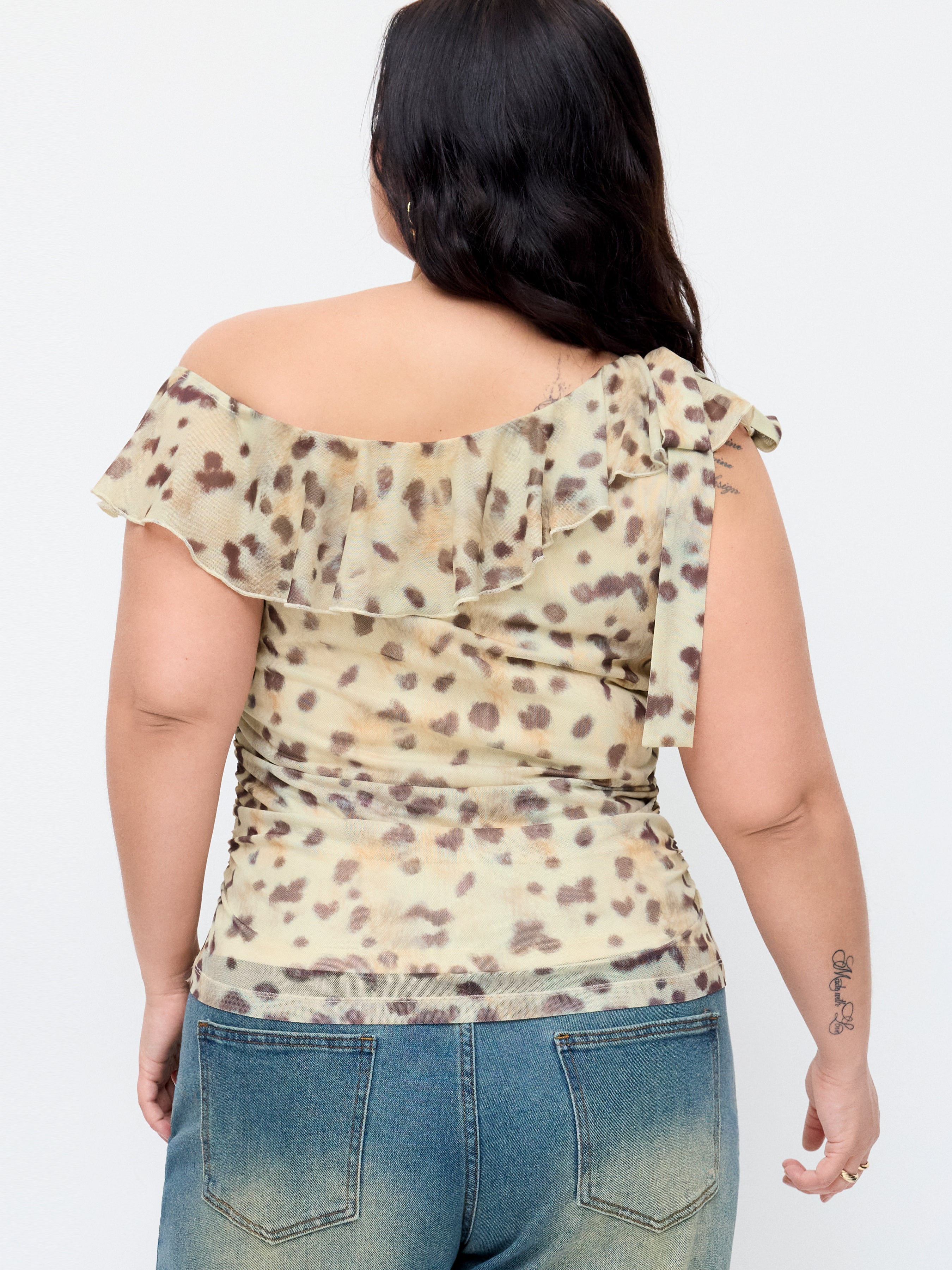 Mesh Luipaardprint Blouse met Asymmetrische Hals en Strik