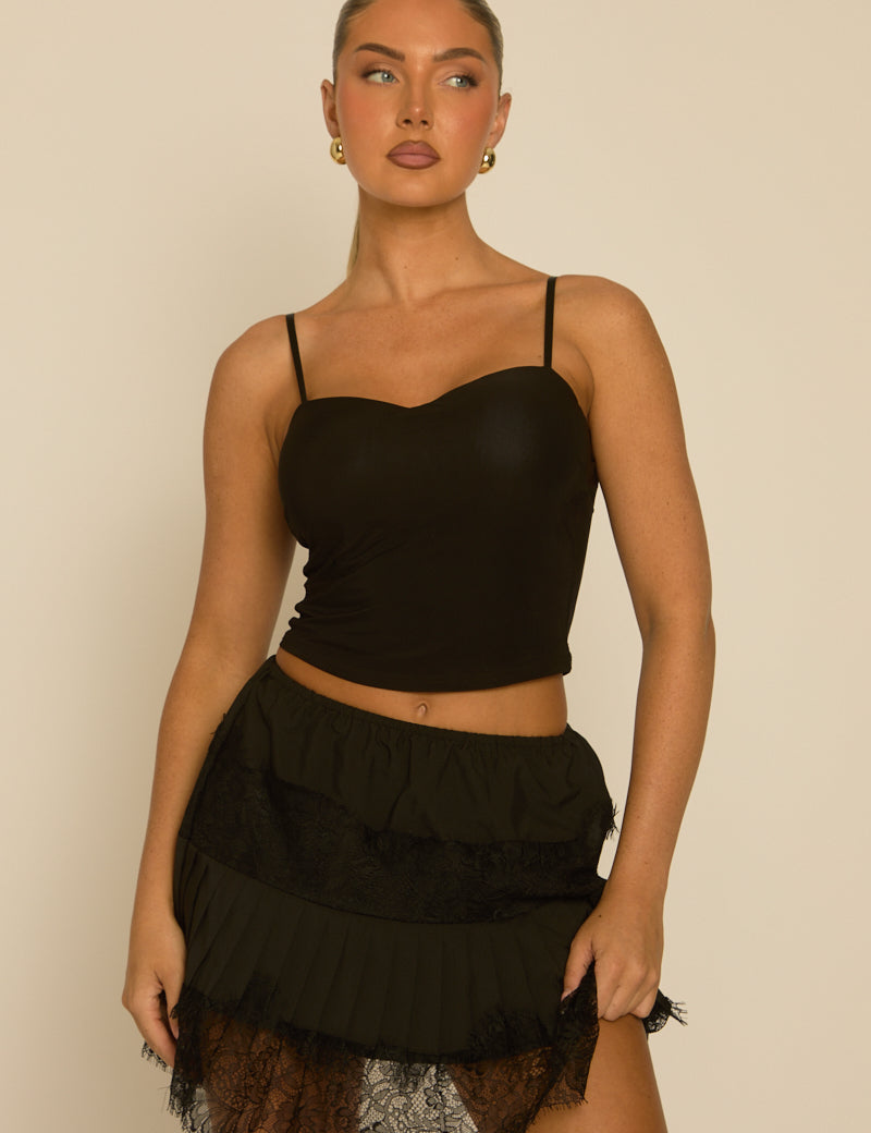 Zwarte Plissé Mini Rok met Kantenzoom - Camisha