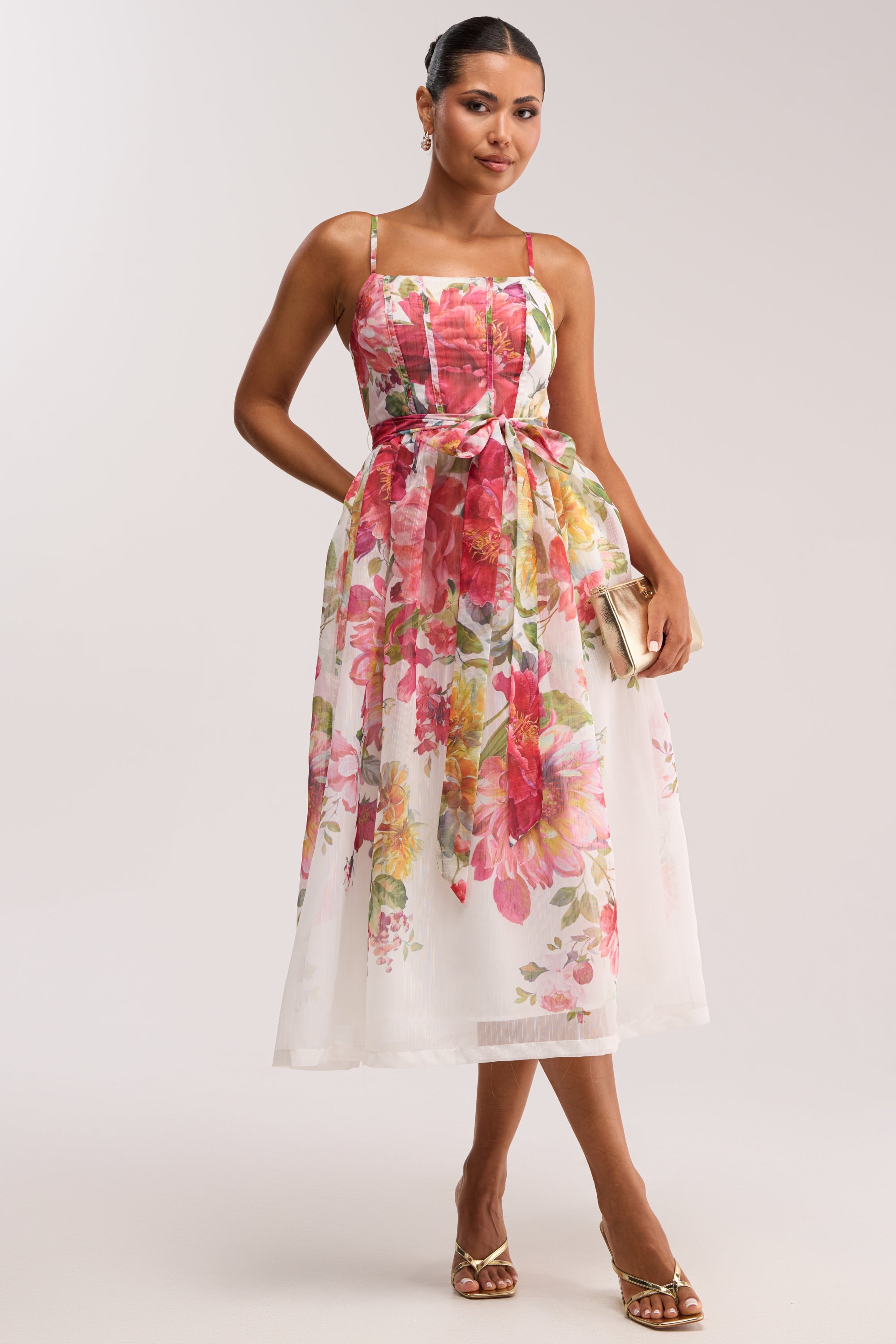 Chiffon Midi Jurk Floral Garden Party Look