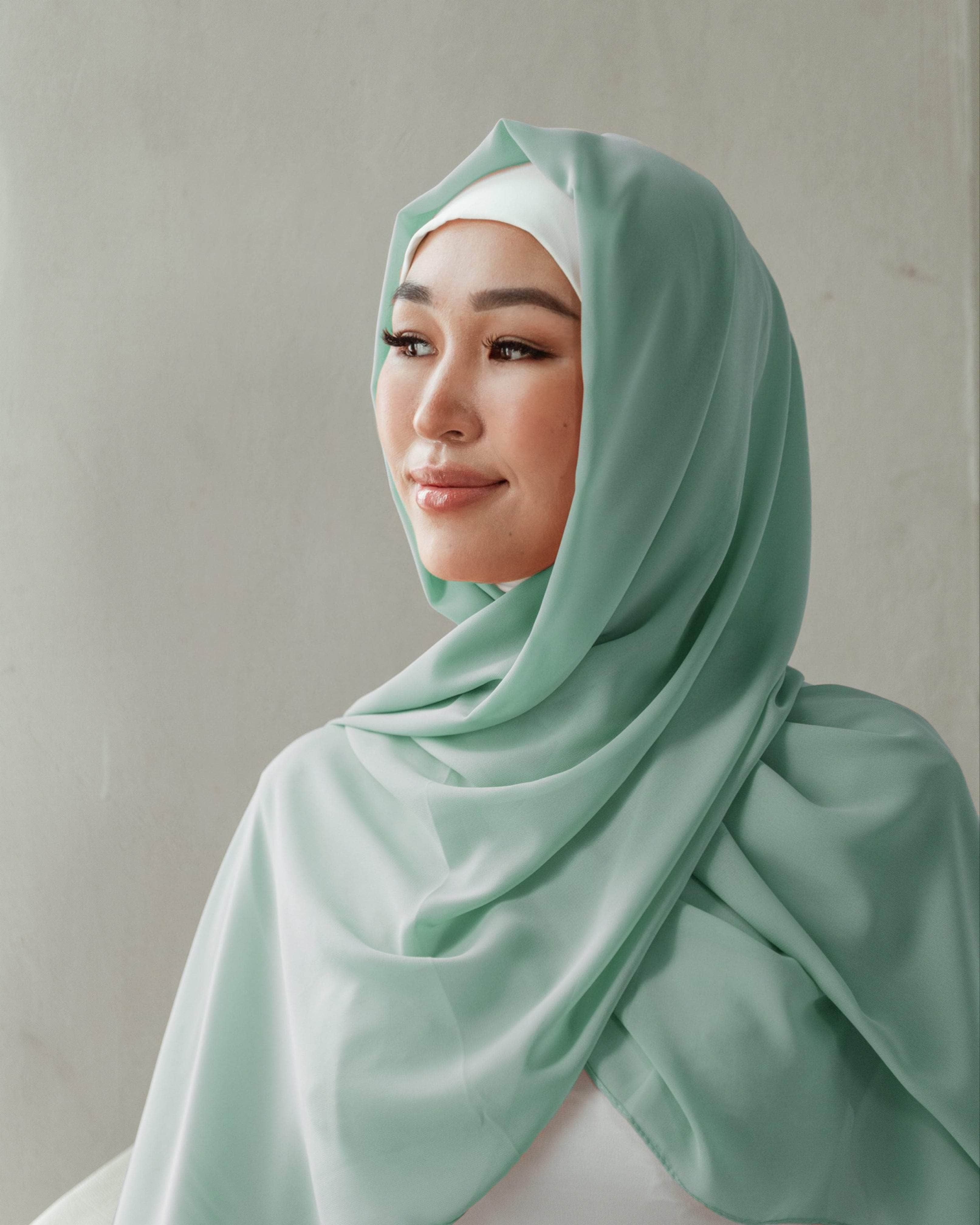 Chiffon Hijab — Premium Lichtgewicht Hijab Sjaal | RUUQ