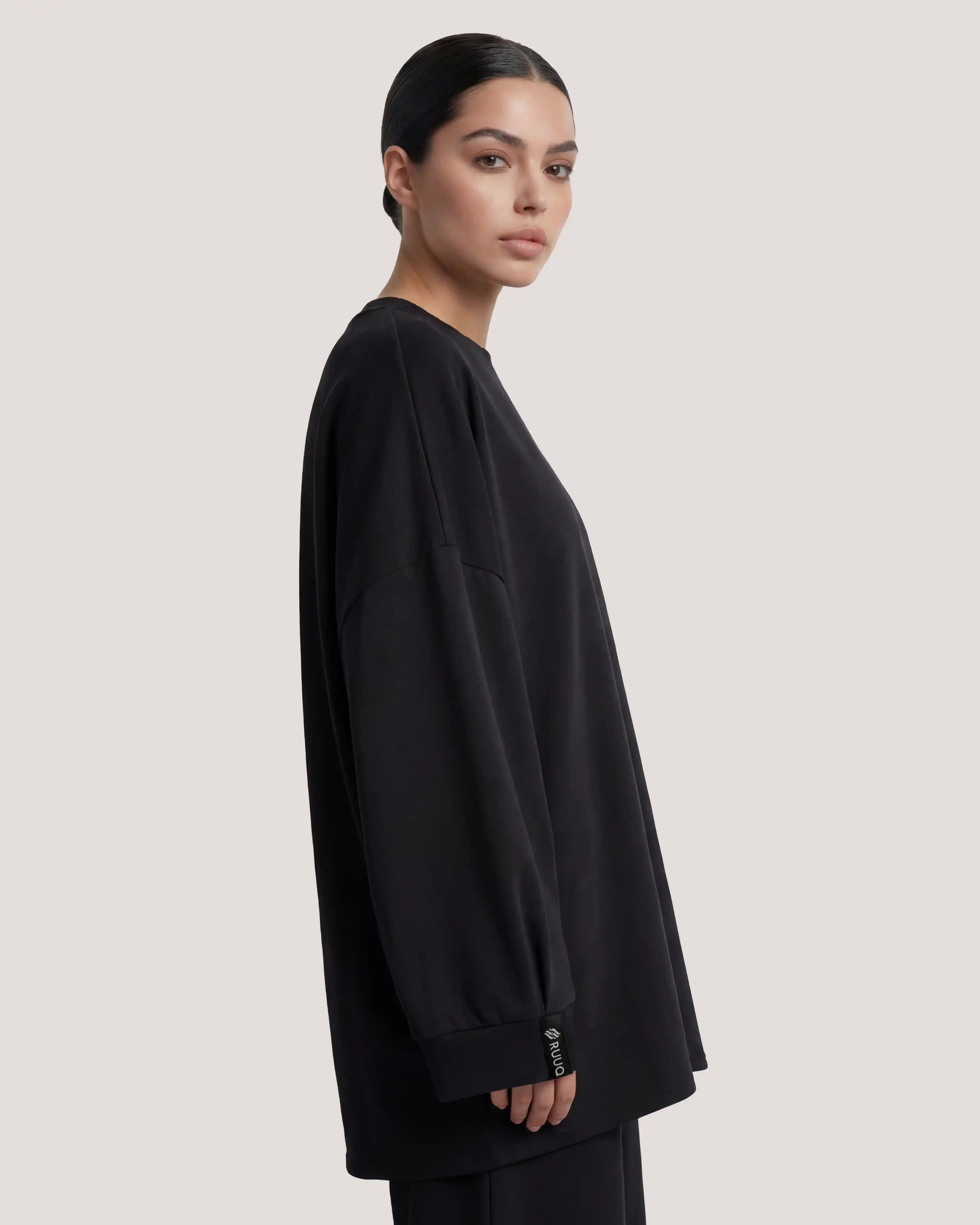 Everyday Tee — Oversized Modest Longsleeve T-Shirt | RUUQ