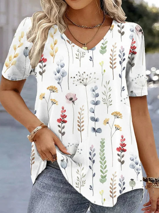 Losvallend Bloemen V-hals Shirt Plus Size | Sera & Zena