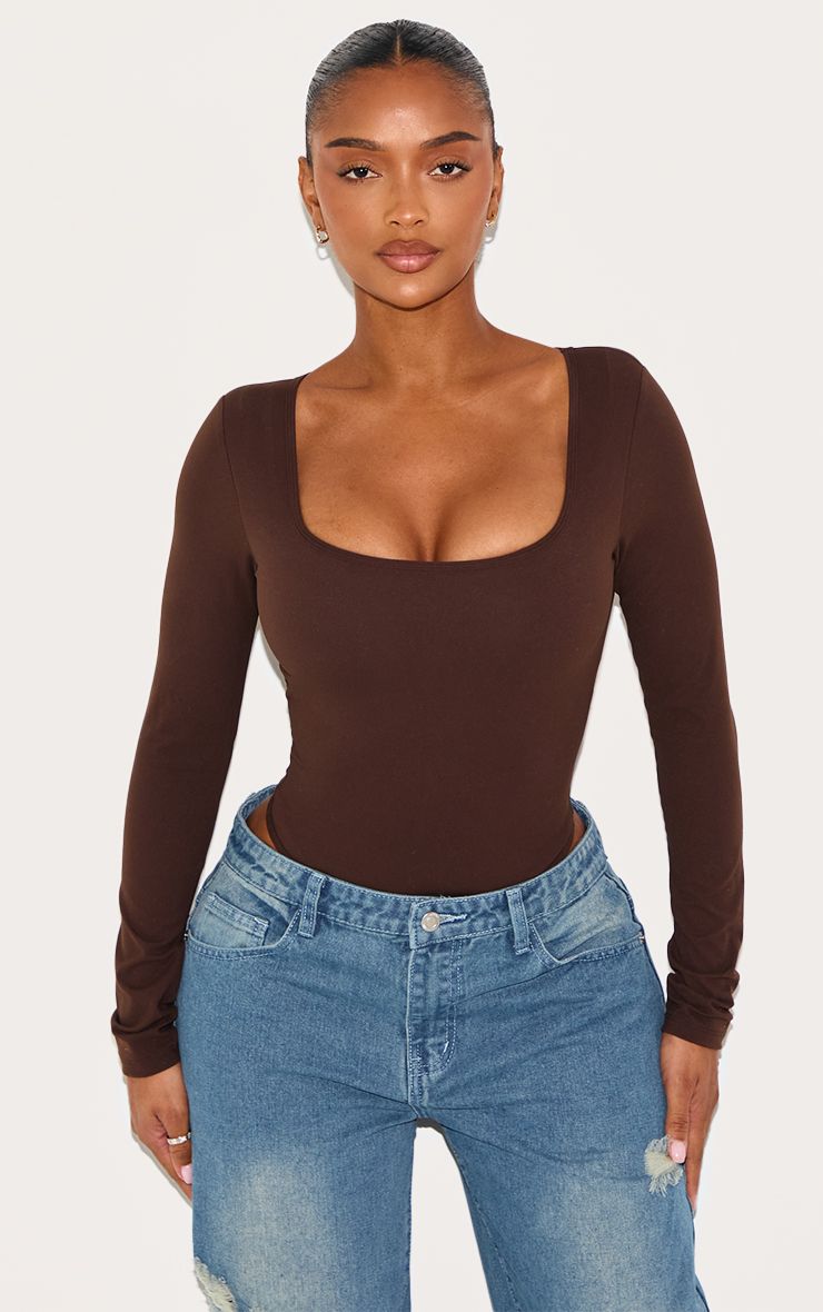 Bodysuit met ingebouwde beha en vierkante hals - lange mouwe