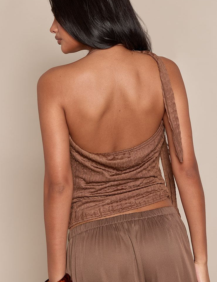 Halterneck Top met Textured Trim Detail
