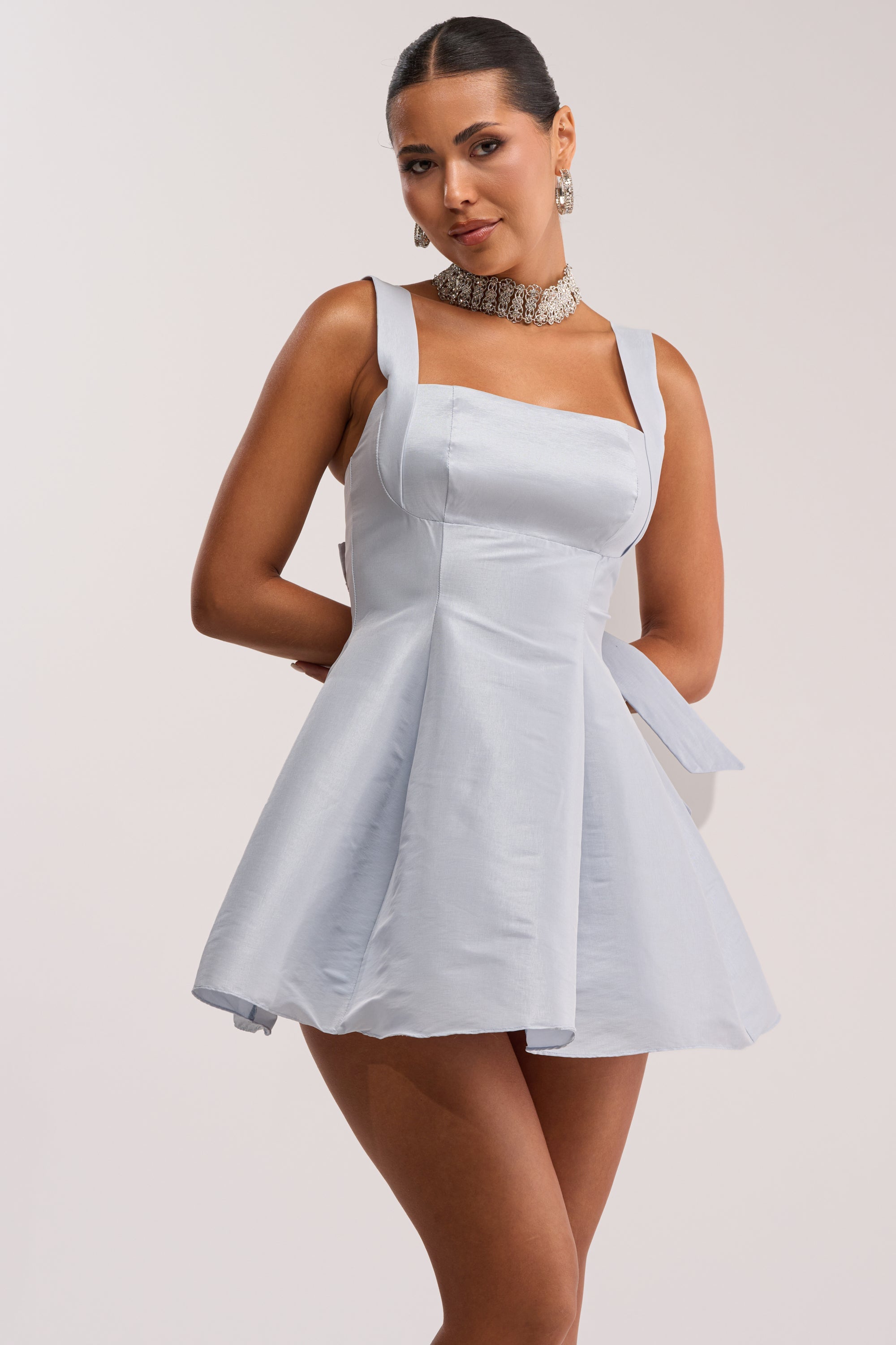 Satijnen Mini Jurk Baby Blauw | Festieve Avondlook
