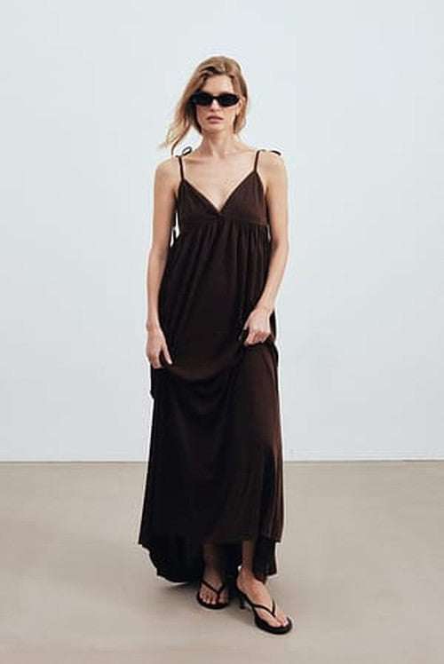 Fluïde Maxi Jurk met Strik Schouder