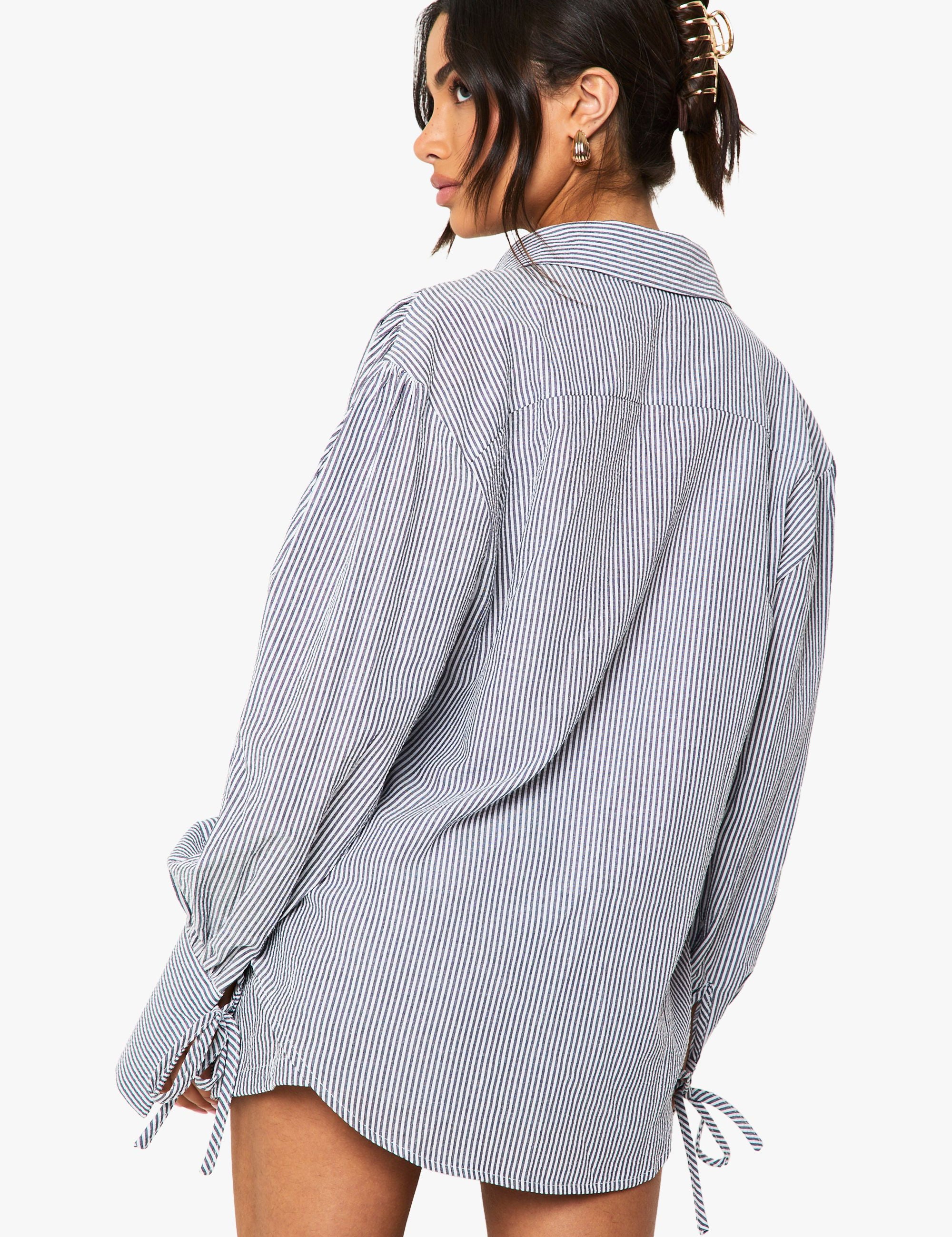 Petite Balloon Sleeve Striped Set met Shirt en Shorts