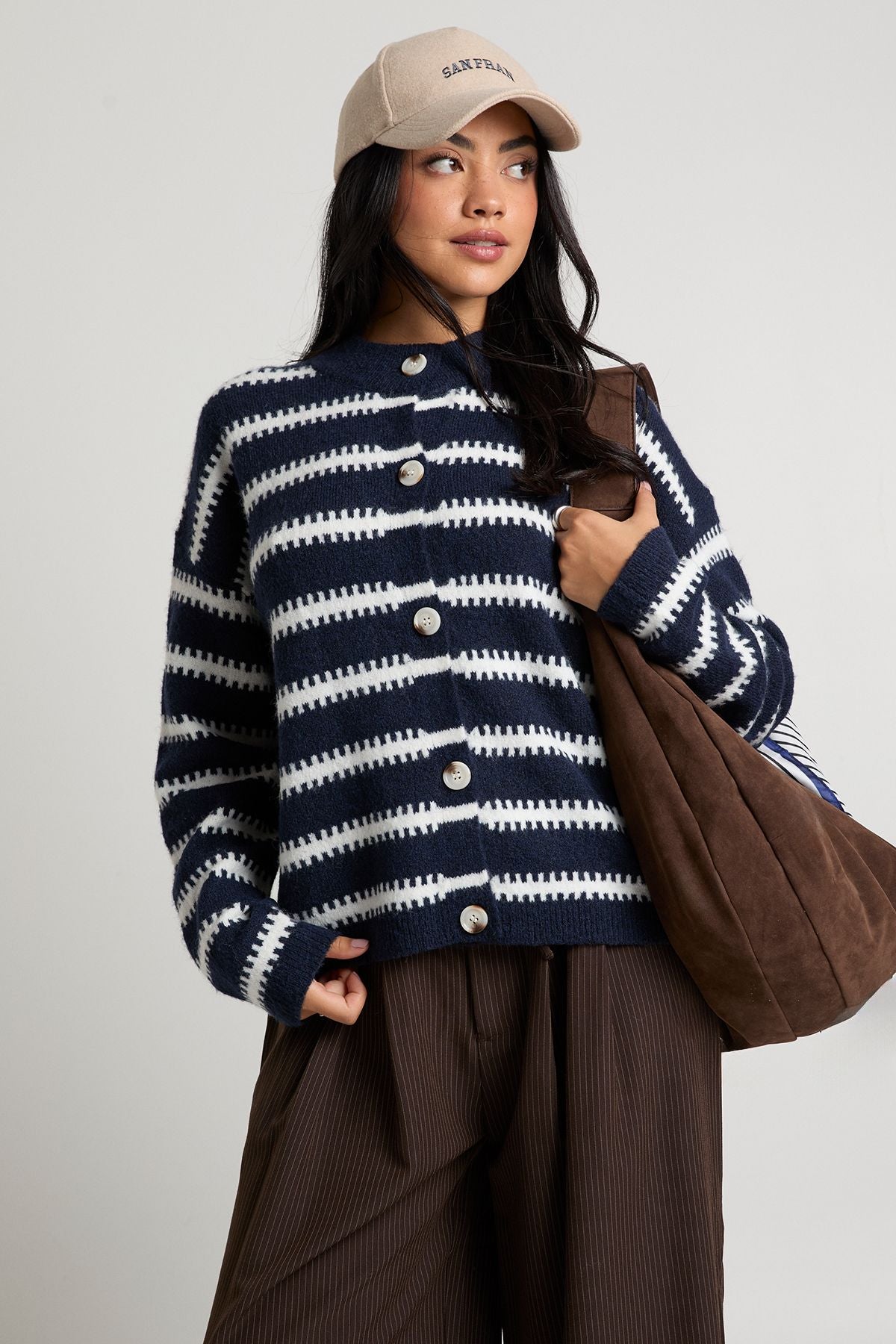 Gestreepte Cardigan Met Kraag En Knopen
