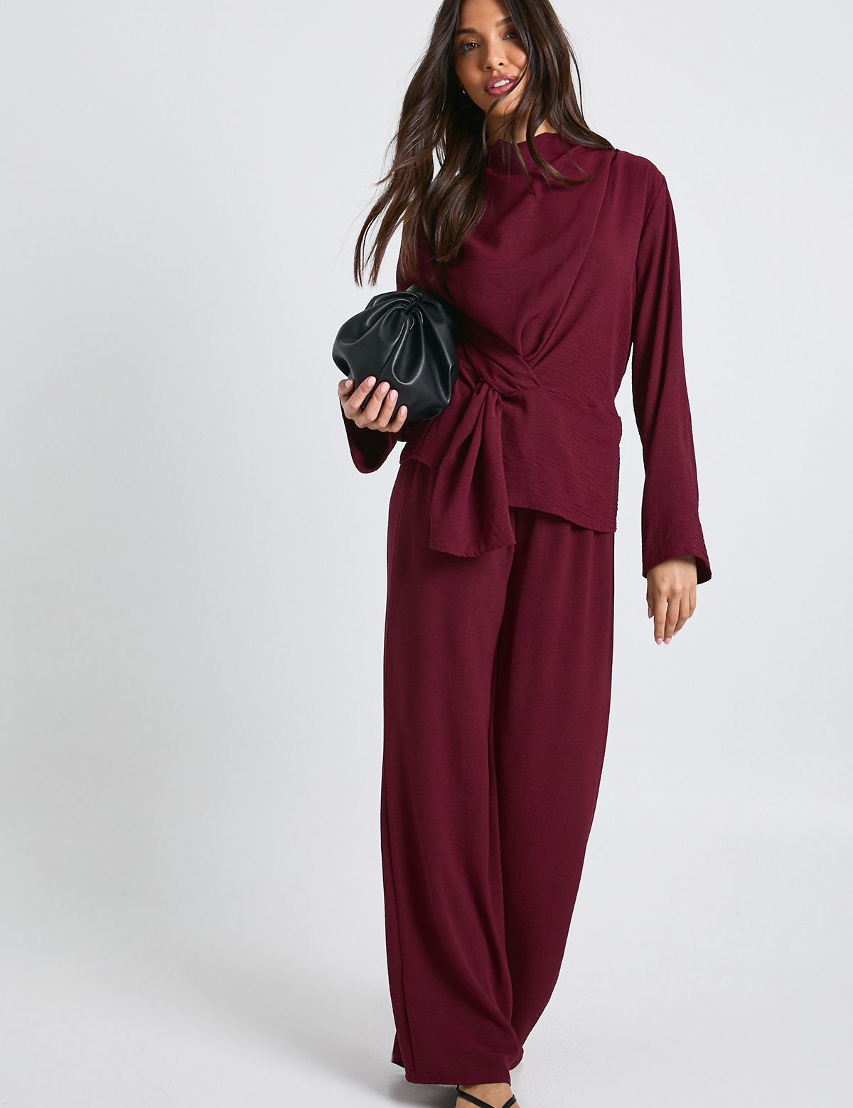 Woven drapeer blouse & broek set in beige
