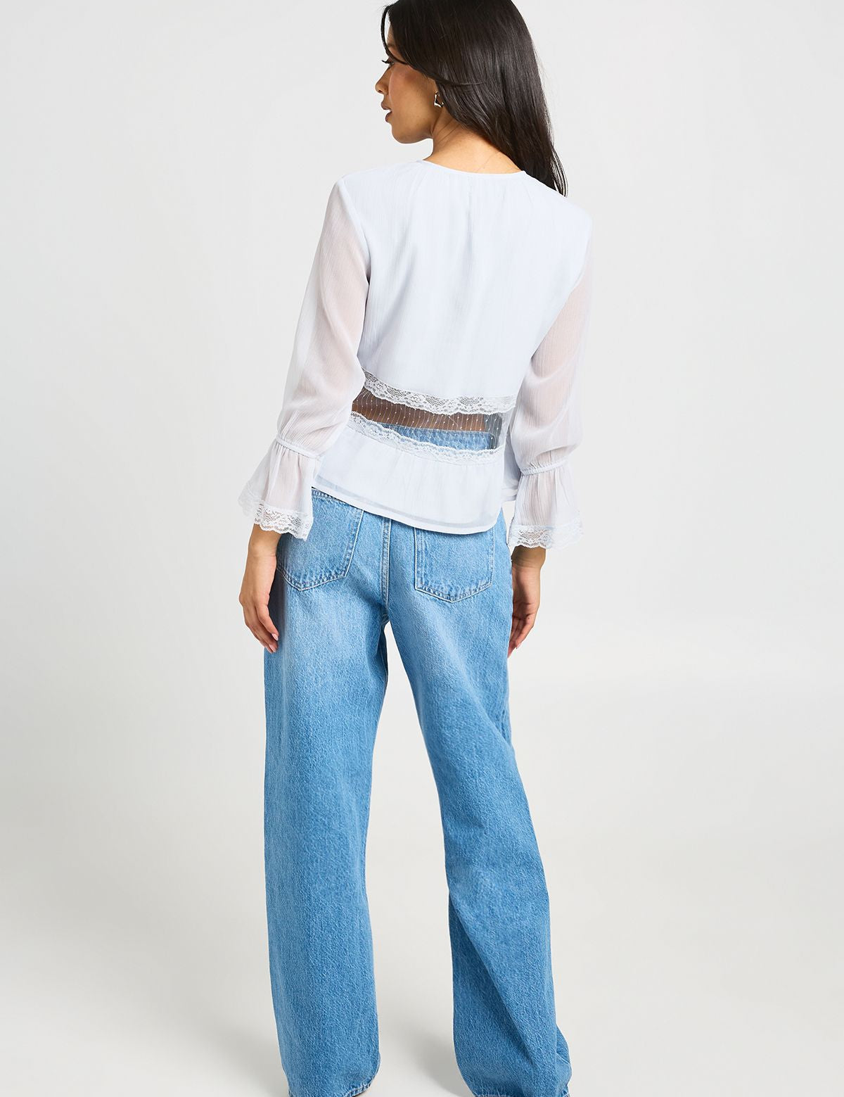 Chiffon Blouse met Kantkant - Elegante Crinkle Look