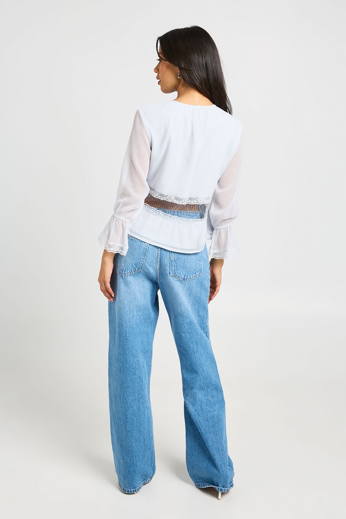 Chiffon Blouse met Kantkant - Elegante Crinkle Look