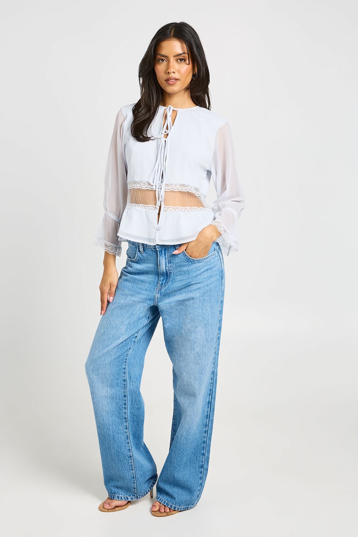 Chiffon Blouse met Kantkant - Elegante Crinkle Look