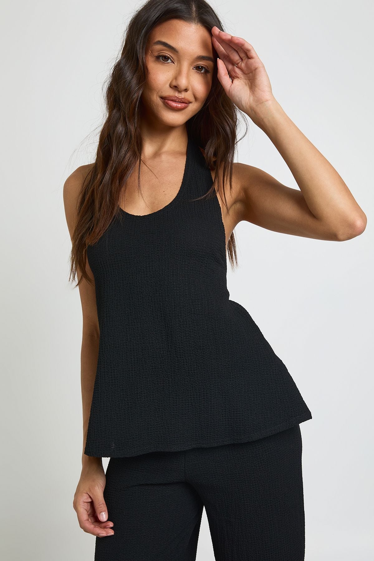 Crinkle Co-ord Set: Scoop Neck Vest en Wide Leg Broek