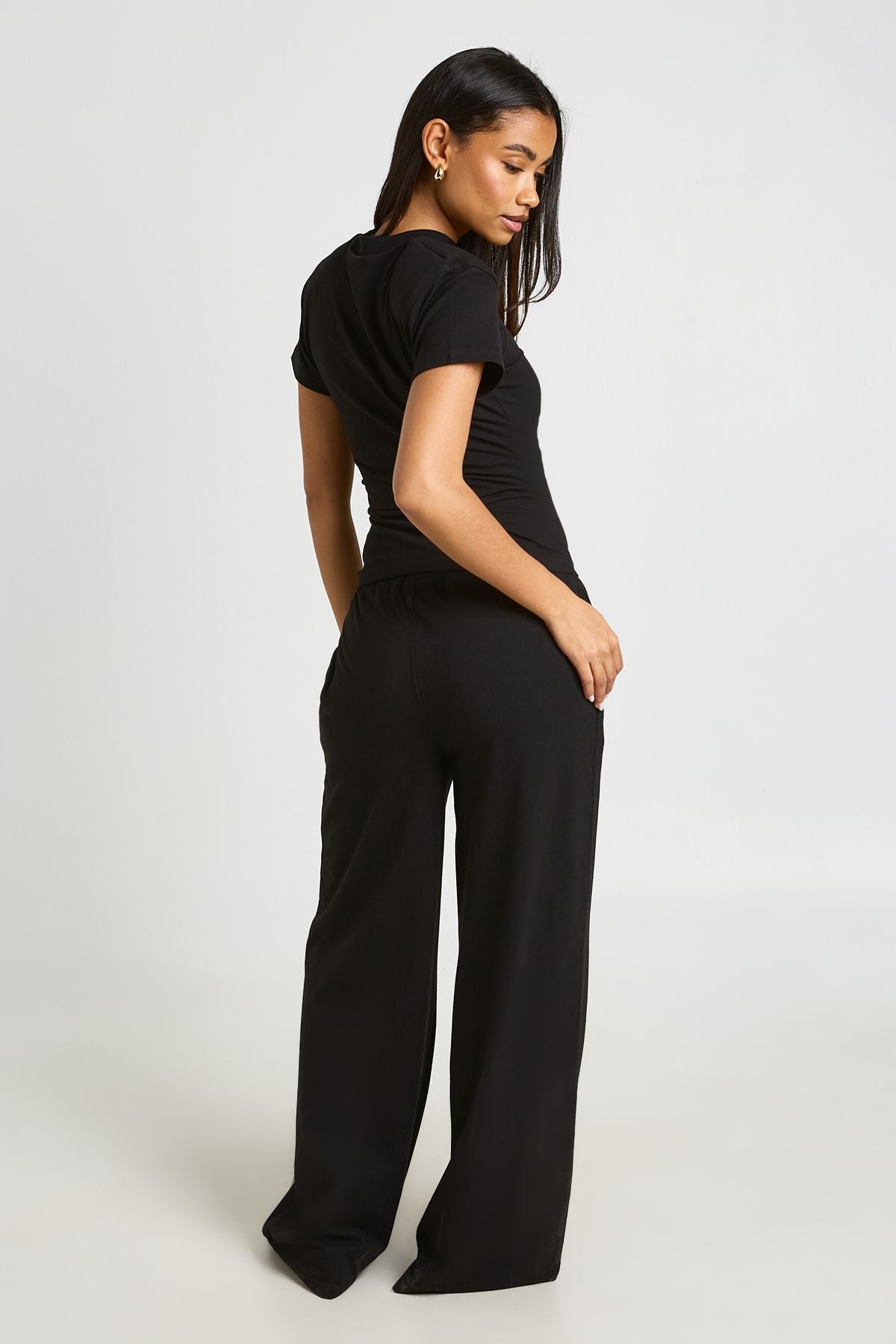 Shoulder Pad Ruched T-Shirt met Straight Leg Broek Set