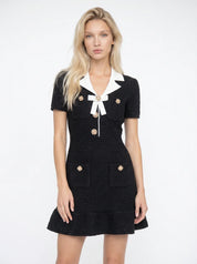 Athénaïs Tweed Mini Jurk Witte Contrastkraag Parel Knopen