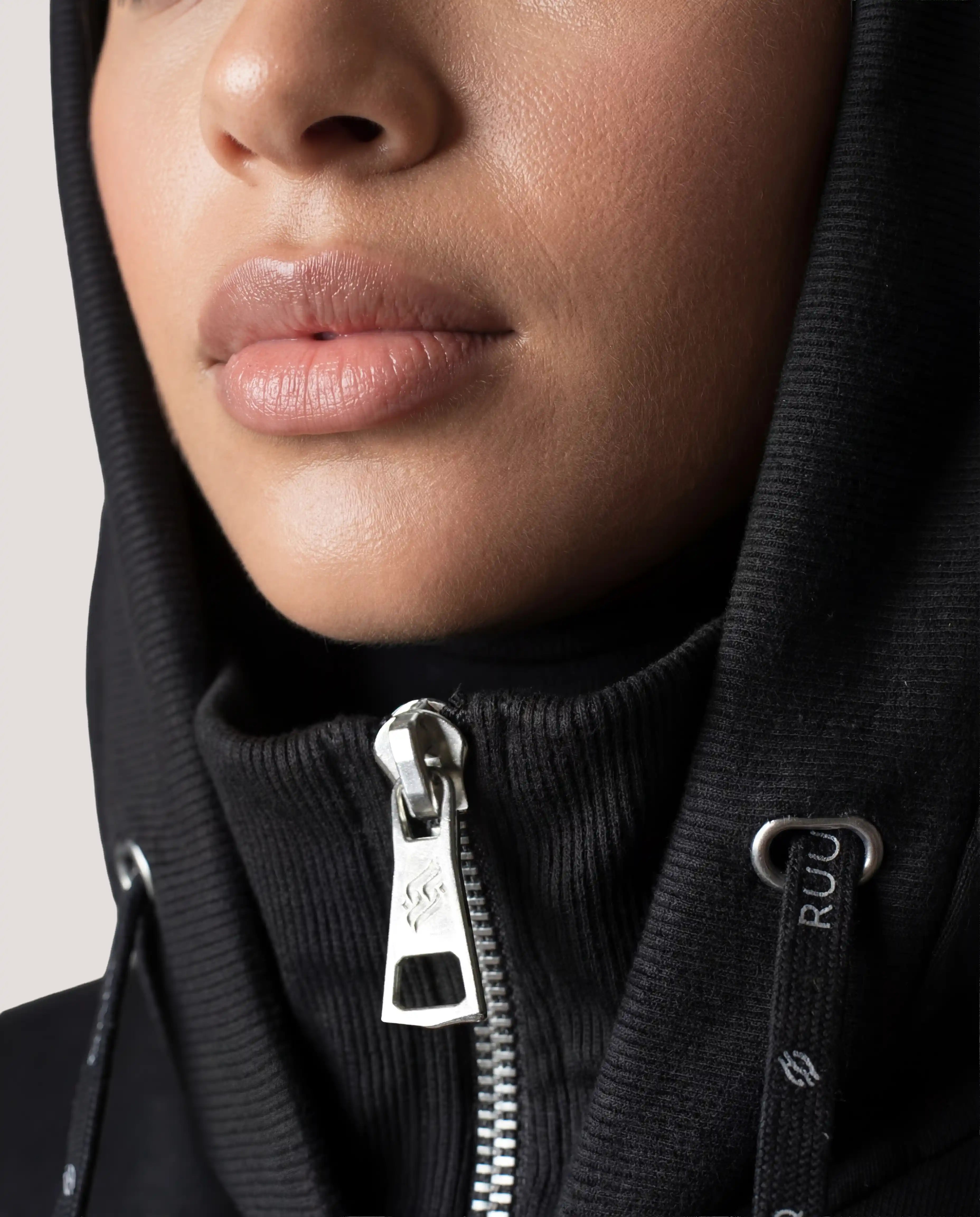 Lange Zip Hoodie Fleece — Maxi-Lengte Modest Hoodie | RUUQ