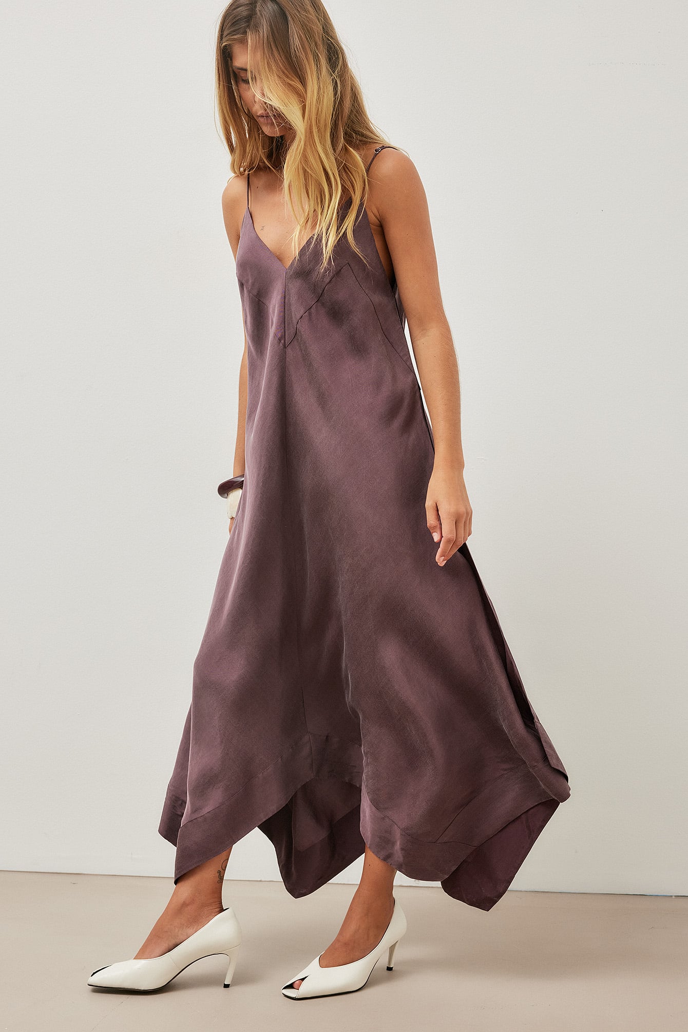 Pruimkleurige Midi Jurk met Paneeldetails