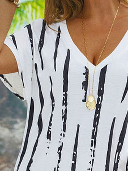 Gestreept jurkje met korte mouwen, V-hals - casual chic