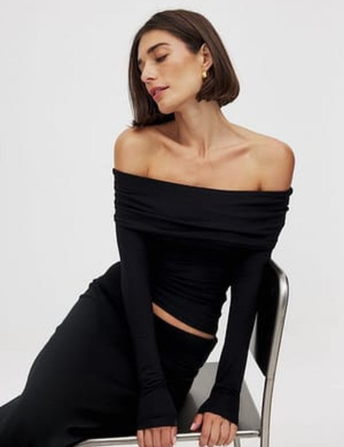 Zachte Longsleeve Top met Strakke Lijn